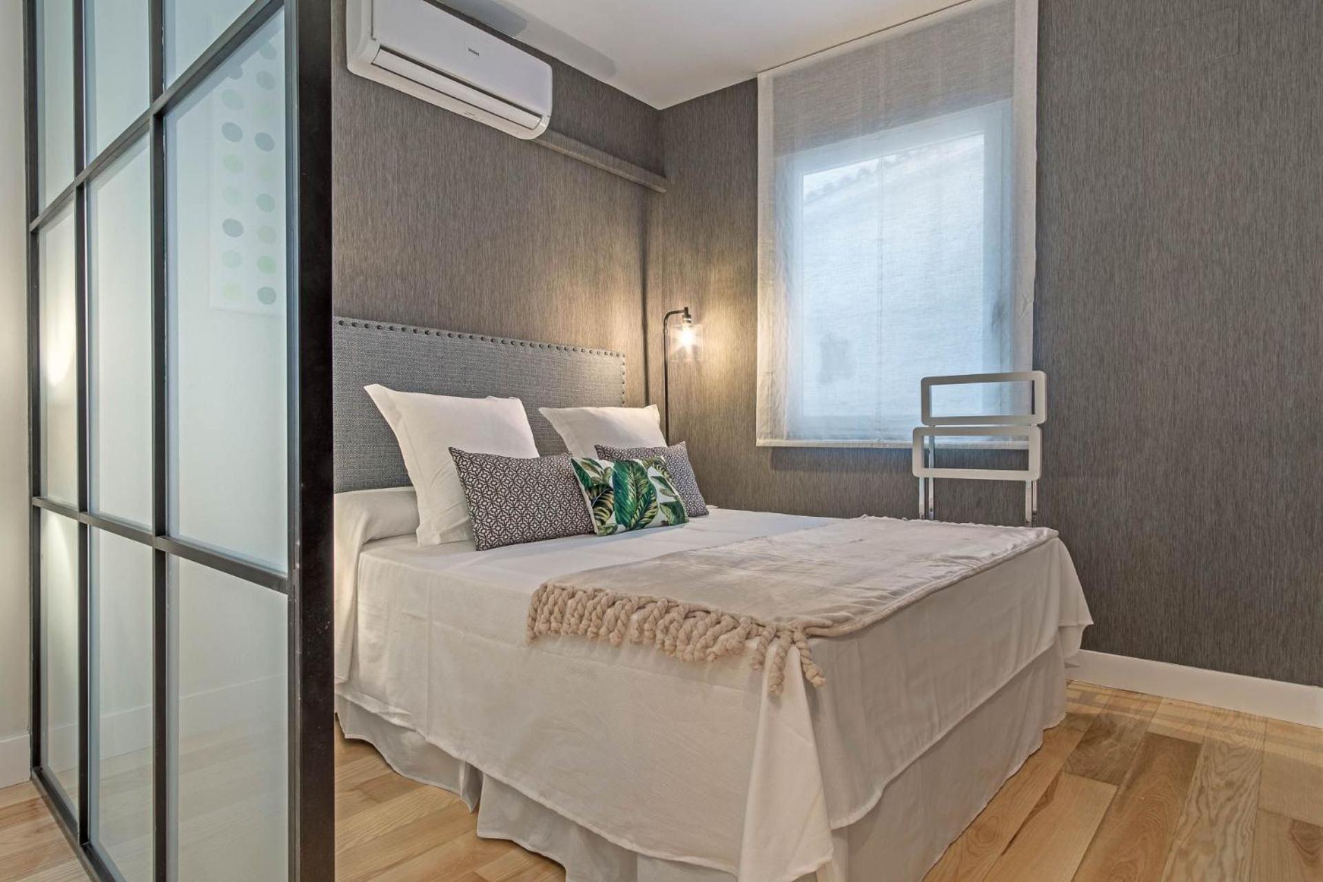 Loft En Barrio Latina La Latina Vii Apartamento